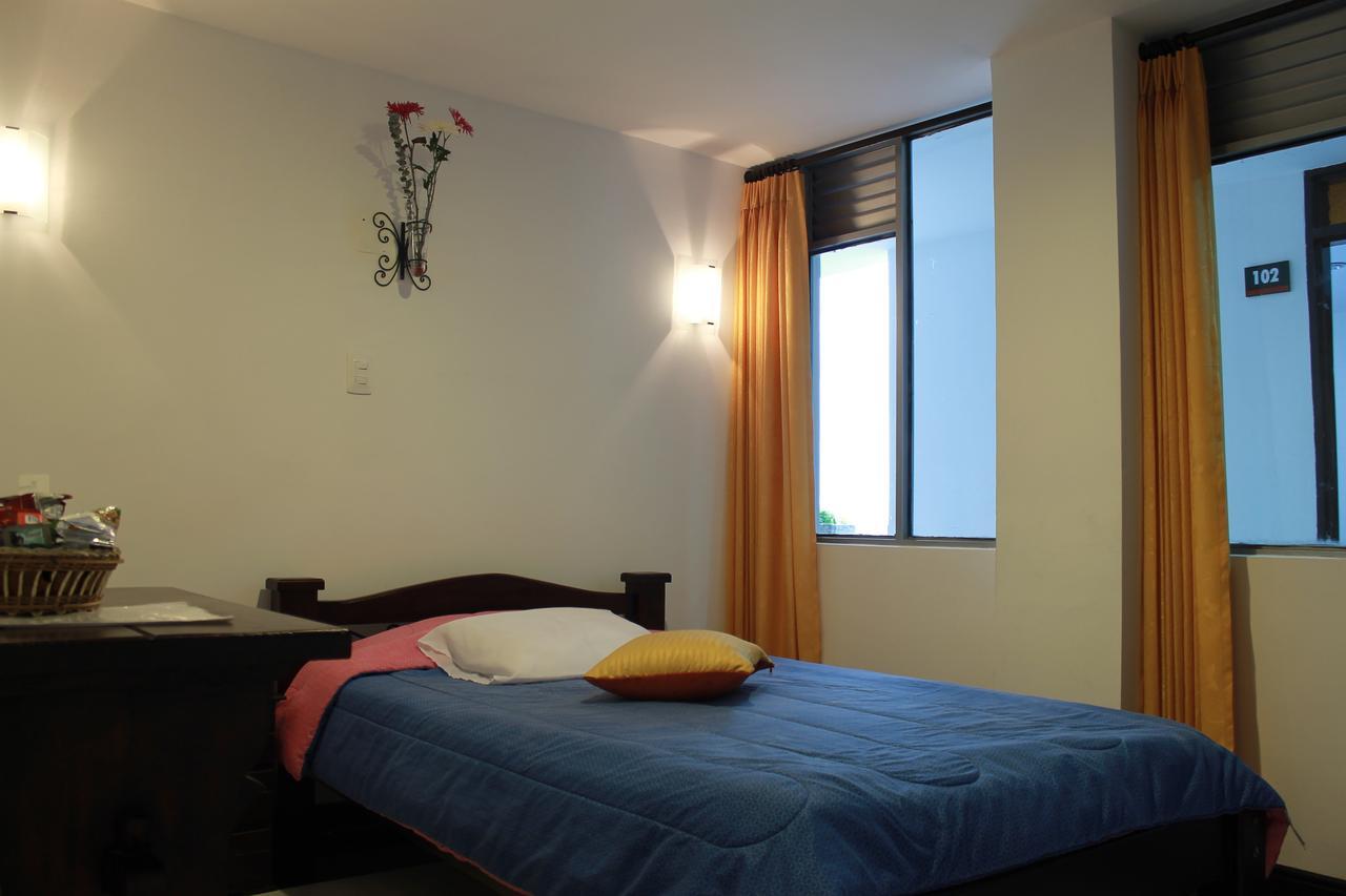 Hotel Royal Suite Manizales Exterior foto